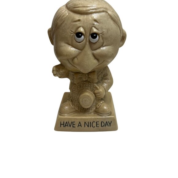 Vintage 1971 R.W. Berries "Have A Nice Day" Figurine Made In USA - Picture 1 of 8